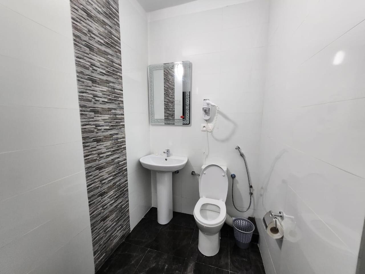 Appartamento Crystal Boulevard Tangeri Esterno foto